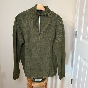 Elegant Olive Women's Turtleneck Sweater